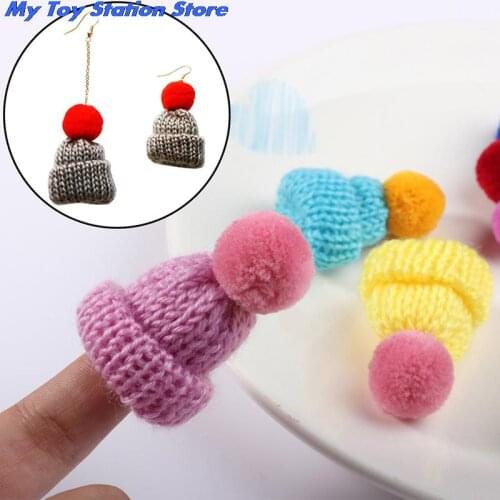 10 Pcs Mini Handmade Small Knitting Hat for DIY Dolls Decoration Phone case Decoration 3.5CM