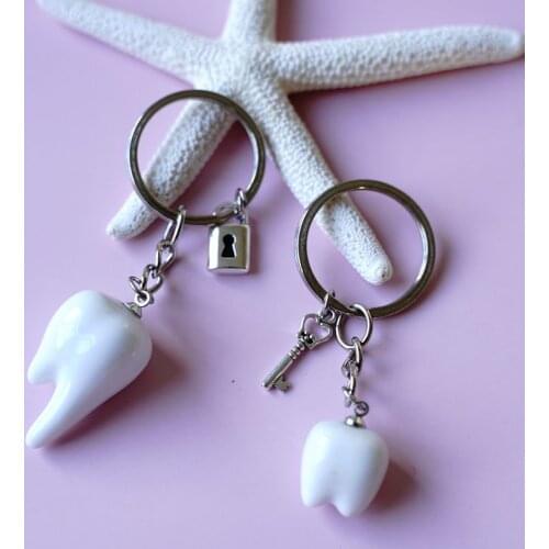 Cute Keychains Ceramic Teeth Key Chain Character Of Small Pure Eternal Love Couples Bag Accessories #YXA03