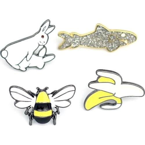 20pcs/ lot metal enamel cute little bee brooch pin badge