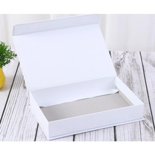 New Design Customized luxury Cardboard wedding gift Paper Box Cosmetic Box Package ---XP1274
