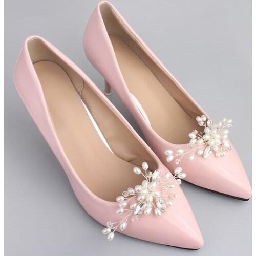 2Packs Womens Simulated Pearl Crystal Floral Flowers Shoe Clips Buckle Decoration for Wedding Bridal