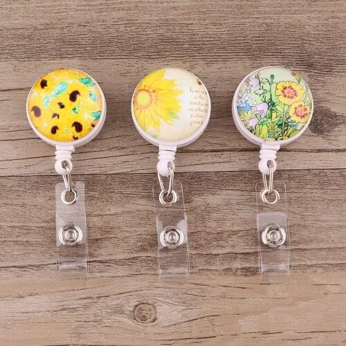 ER870 1pcs New Sunflowers You Are My Sunshine Retractable Badge Reel Clip Students Friends Exquisite IC Card Badge Holder