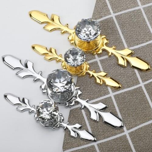 Luxury Diamond Crystal Handles Shoebox Cabinet Closet Door Drawer Knobs Wardrobe Pulls Pullers With Screws Hardware