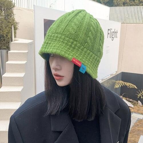 Womens Winter Knitted Hat Woolen Twist Fisherman Hat Autumn New Short Brim Stitching Beanie Basin Hat Girls Warm Casual Hat