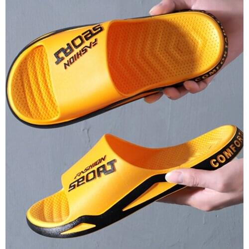 2021 New Summer Men Flip Flops High Quality Beach Sandals Anti-slip Zapatos Hombre Casual Shoes Wholesale