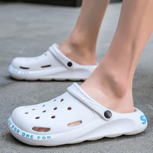 Summer Hollow Out Mens Sandals Couple Walking Shoes Non-slip Two Ways to Wear Mens Slippers Lightweight Wearproof Beach Shoes