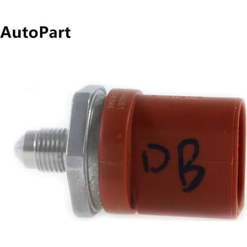 06J906051D Fuel Distributor Pipe Fuel Pressure Sensor For Audi A3 S3 A4 A5 A6 Q5 TT 1.8T 2.0T 2.5T 0261545050 VEMO V10-72-1136