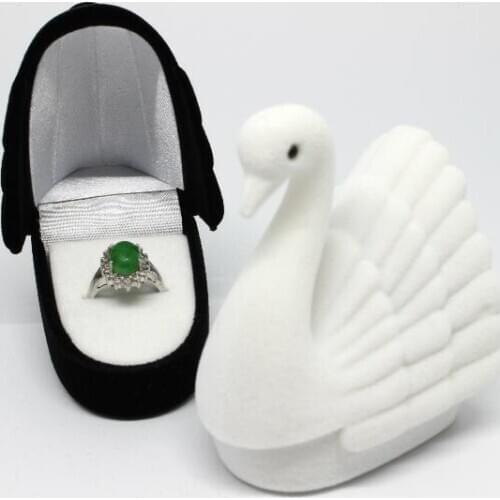 Novelty Velvet Cygnet Swan Shape Jewelry Box Ring Earring Necklace Pendant Jewelry Display Rack Gift Boxes Storage Wholesale