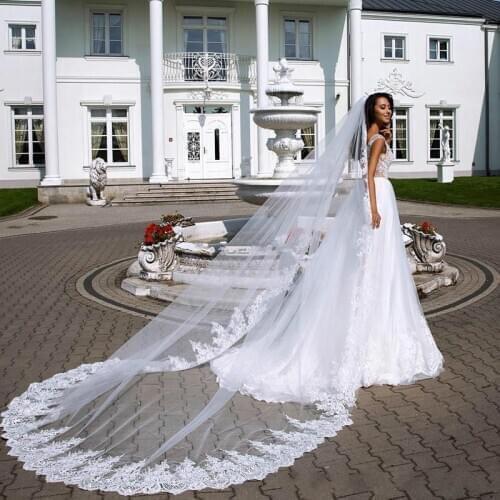 Fashion Cheap Wedding Veils With Ivory Lace Appliqued Edge Cathedral Chapel Bridal Veil Tulle For Women Hair Accessories