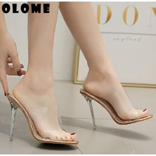 KOMAILEE Pumps
