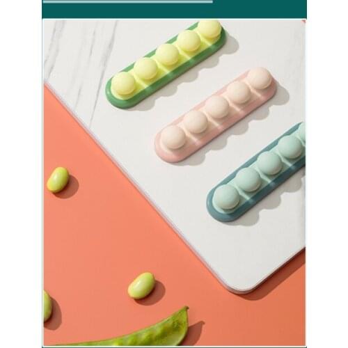 Punch-free strong paste load-bearing super four-hole position firm and durable fixed artifact wire winder J06