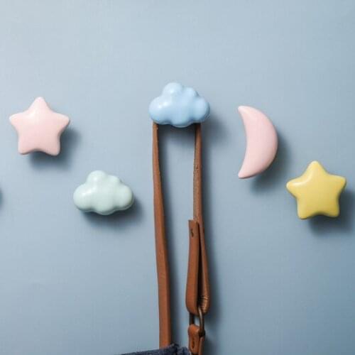 1Pcs Creative Design Clothes Hanger Wall Mounted Coat Hook Decorative Key Holder Hat Hooks Room Cloakroom Hook Decoration