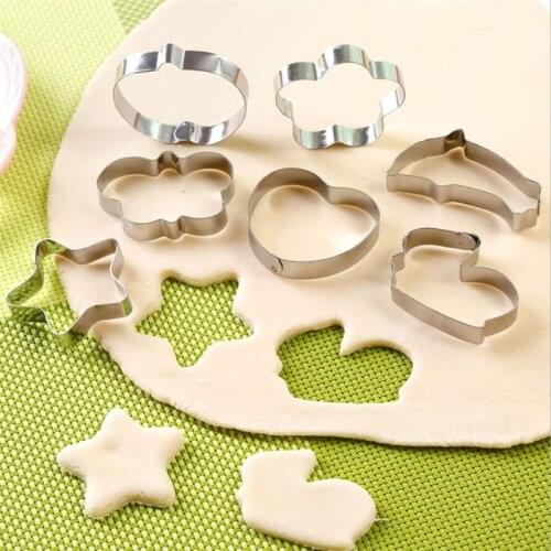 1PC Christmas Cookie Cutter Stainless Steel Cut Candy Biscuit Mold Cooking Tools Christmas Theme Metal Cutters Mould Snowflake