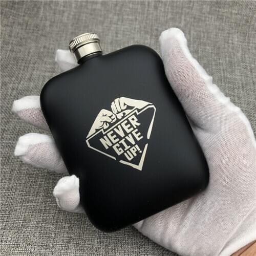 Can Customized 304 Stainless Steel Hip Flask Never Give Up 6 OZ 170ML Food Grade Flask For Alcohol Vodka Whisky Outdoors Camp