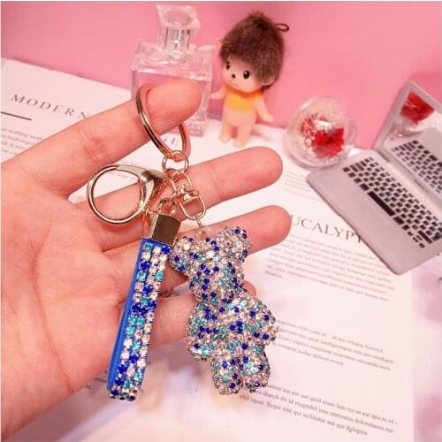 High Quality Rhinestone Animal Bear Keychain Cute Car Keychain Fashion All-match Backpack Decoration Pendant