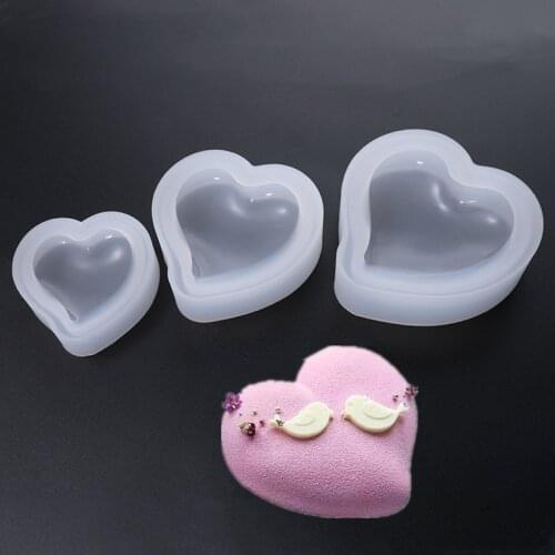New Love Shape Soap mold 3 size Candle Mold Silicone Mold Wedding Favors Birthday Party Favors DIY Handmade Christmas Gifts