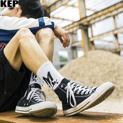 KEP Trend Fashion Hot Hip-Hop Men Black White Letter Crew Socks Men Novelty Harajuku Play With Me Street Cool Cotton Casual Sock