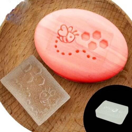 Honeybee Dove Giraffe Animal Pattern Stamp Home Cleaning Seal Acrylic Transparent Imprint Soap Stamp For Handmade Making Chapter