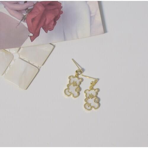 Korea Fashion Jewelry Love Shell Zircon Asymmetric Bear Simple Cute Sud Earrings for Woman Shine Holiday Party Daily Earring