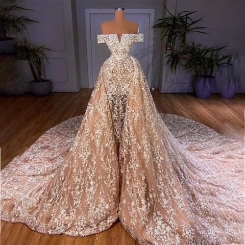 Luxury Overskirt Wedding Dresses with Detachable Train Lace Appliques Arabic Bridal Gowns Off the Shoulder Robe De Mariée