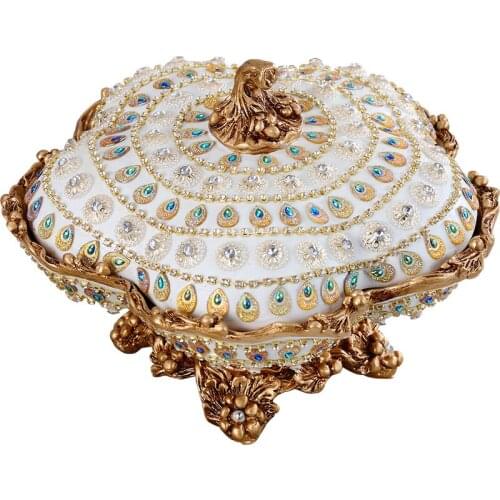 EUROPEAN STYLE DRIED FRUIT TRAY DRAWING ROOM END TABLE LUXURY FRUIT DISH ORNAMENTS FASHION CREATIVITY COVER BAND COMPOTE