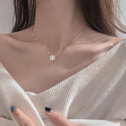 Foxanry 925 Sterling Silver Charm Necklace for Women New Trendy Sparkling Zircon Snowflake Pendant Clavicle Chain Bride Jewelry