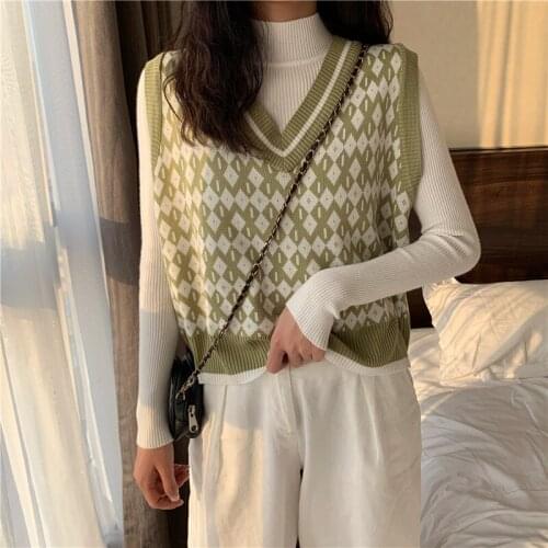 Korean Retro V-neck Sleeveless Contrast Color Top Women Loose College Style Diamond Plaid Knitted Vest Sweater