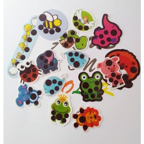 10Pcs Baby Bath Cartoon Forehead Temperature Change Measurement Tape Range 35 To 40 Degree Lovely Animals Pattern Thermometer