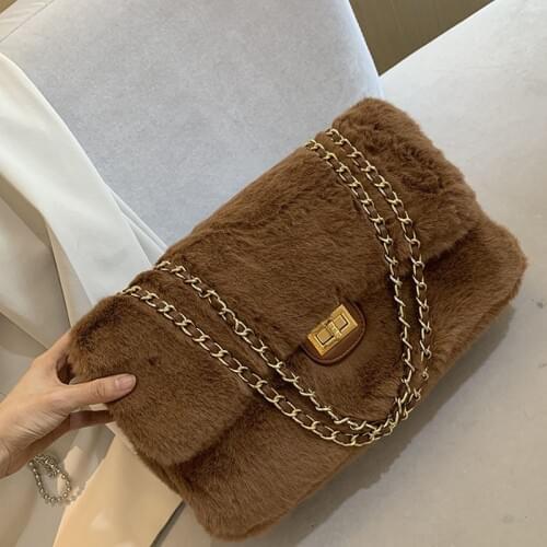 Classic Hairy Shoulder Design Bag High Capacity Crossbody Bags Chain Hasp Flap Pocket Soft Handle Womens Armpit Shoulder Bag