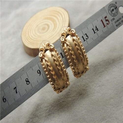 2019 Brinco Manufacturer S Direct Selling Fashion And Street Shooting Temperament New Baroque National Style Earrings Ta16