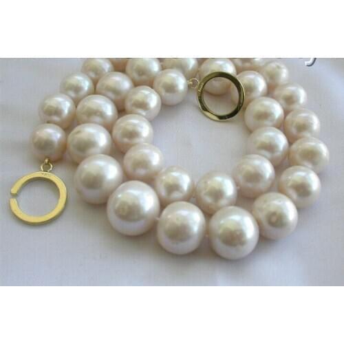 AAA wow big 11-12mm round white freshwater cultured pearl necklace 17.5INCH