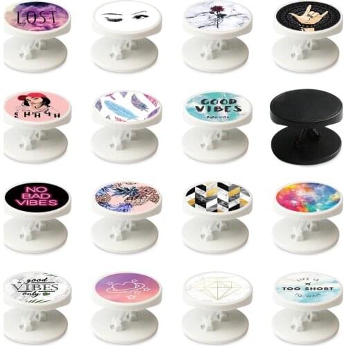 Universal Fold Mobile Desk Holder Auto-Grip Phone Mount Pocket Expanding Stand Grip Support Smart Phone Bracket