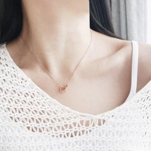 316L Stainless Steel New Fashion Upscale Jewelry Geometric Square Frame Circle Charms Chain Choker Necklaces Pendants For Women