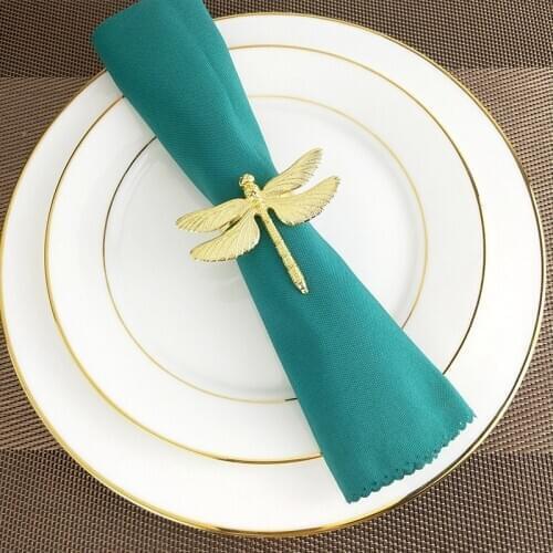 8PCS Dragonfly Napkin Ring Gold DIY Hotel Wedding Banquet Table Display Metal Napkin Buckle Christmas Decoration