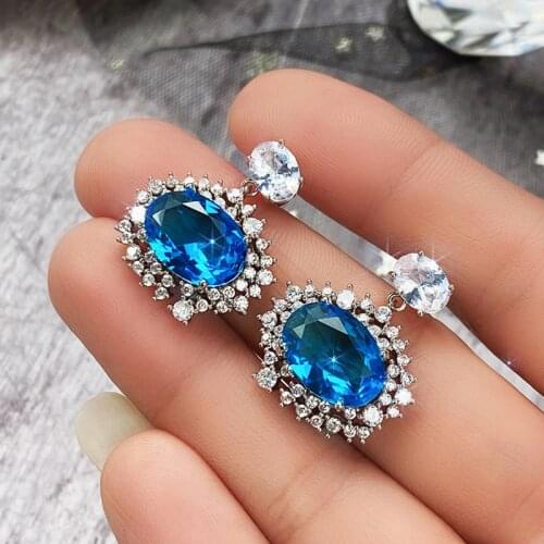 Huitan Female Fashion Luxury Dangle Earrings Inlay Bright Blue Cubic Zirconia Newly Designed Ladys Party Accessories Jewelry