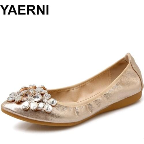 YAERNI Women Flats Comfortable Women Shoes Rhinestone Flowers New Fashion Foldable Shoes Woman Slip On Loafers E742