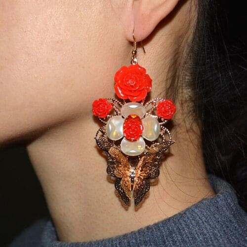 European And American Exaggerated Fashion Magnetic Flower Crystal Earrings Vintage Baroque Golden Butterfly Long Earrings