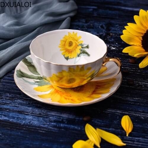 Nordic Creative Sunflower Coffee Cup and Saucer Set Home Office Flower Tea Cup Painted Phnom Penh Bone China Cup 101-200ml