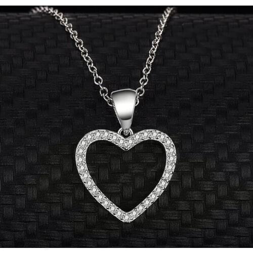 925Sterling Silver Heart-Shaped Love Necklace Little peach heart Europe And The United States Simplicity Fashion Ladies Secklace
