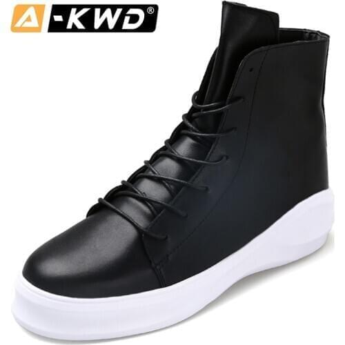 2019 Fashion Mens Boots Thick Bottom Autumn Breathable Men Boots High Top Sneakers Man Lace-up Mens Boots Leather Hip Hop Shoes