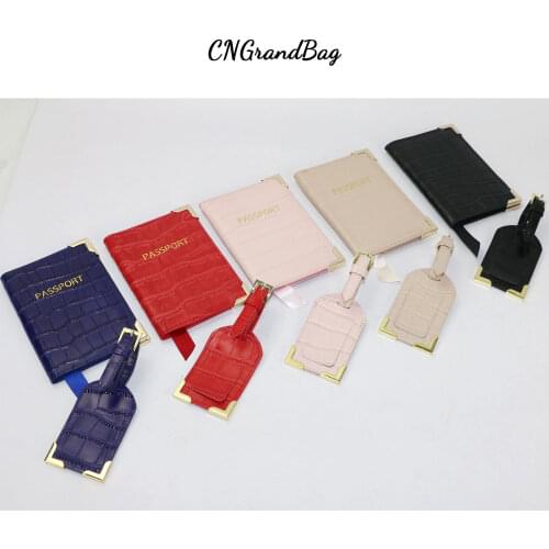 Monogrammed Initial Letters Embossed Crocodile Leather Men Passport Holder Lady Travel Passport Holder Cover Case