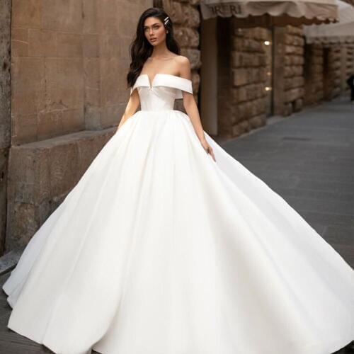 2020 Simple Satin Wedding Dresses Arabic Off The Shoulder Wedding Dress Bridal Gowns Plus Size Robe de Mariee