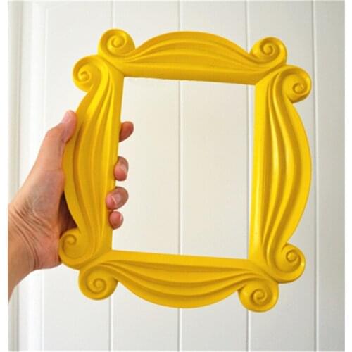 1pcs Handmade Resin Door Photo Frame TV Series Friends Monicas Door Home Decor Cosplay Prop Collectible for Boy Girl Gift