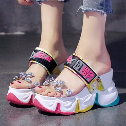 Summer New Women Chunky Platform Open Toe Slippers Fashion Transparent Diamond Wedge Sandal 9.5cm Rhinestone High Heel Shoes