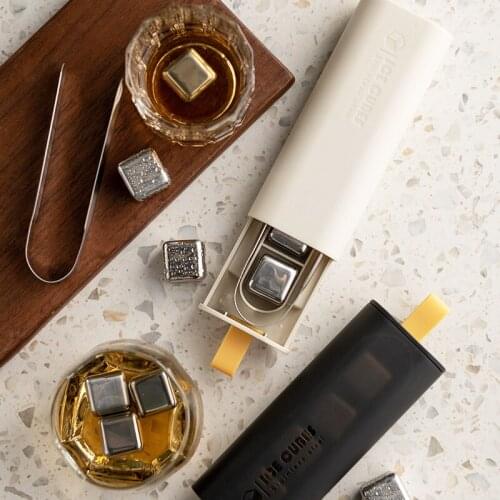 4pcs Stainless Steel Ice Cubes Reusable Chilling Stones with Clip for Quick Chilled Whiskey Wine Keep Your Drink Cold Longer