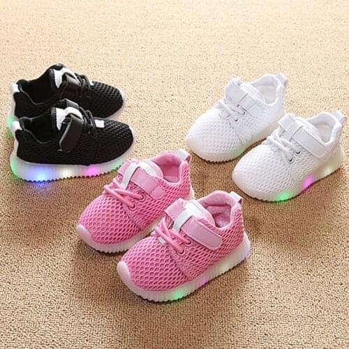 Childrens LED Casual Shoes Net Light Sneakers 1-3-6 Years Old Baby Toddler Soft Bottom Breathable Kid Sports Chaussures Garcon