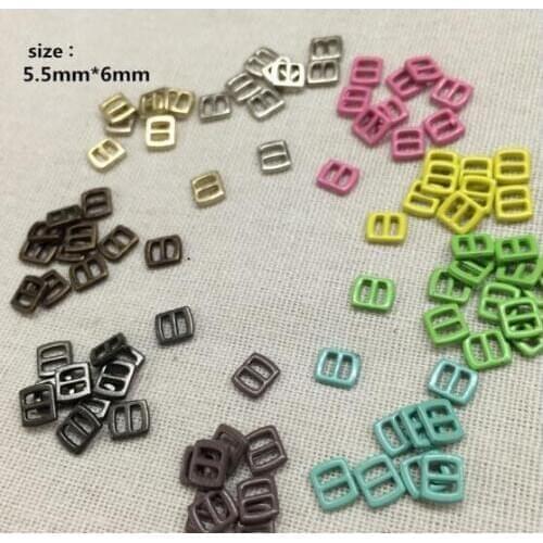 Blyth doll clothes DIY handmade Super mini doll belt buckle 5.5mm DIY blyth doll dress 25pcs random color Free shipping
