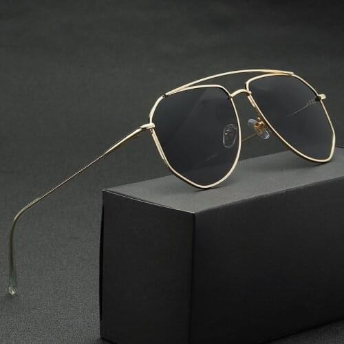 Vintage Metal Glasses Brand Design Sunglasses Women Luxury Over Size Square Sun Mirror Men Out Door Women Sun Glasses Uv400