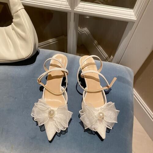 2021 Summer New Sandals Pointed Toe Fashion Thin High Heels Ankle Strap Bow Design White Wedding Pumps Elegant Dress Shoes Woman