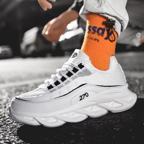 New fashion outdoor leisure sports mens shoes Korean fashion trend Blade Torre tide shoes outdoor sports running mens shoes